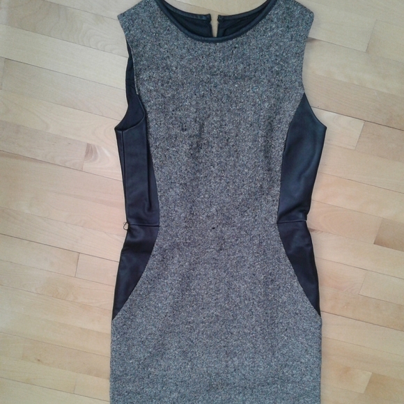 100% Wool Dress with Super Soft Black Leather Sz 6 Midi - Picture 2 of 7
